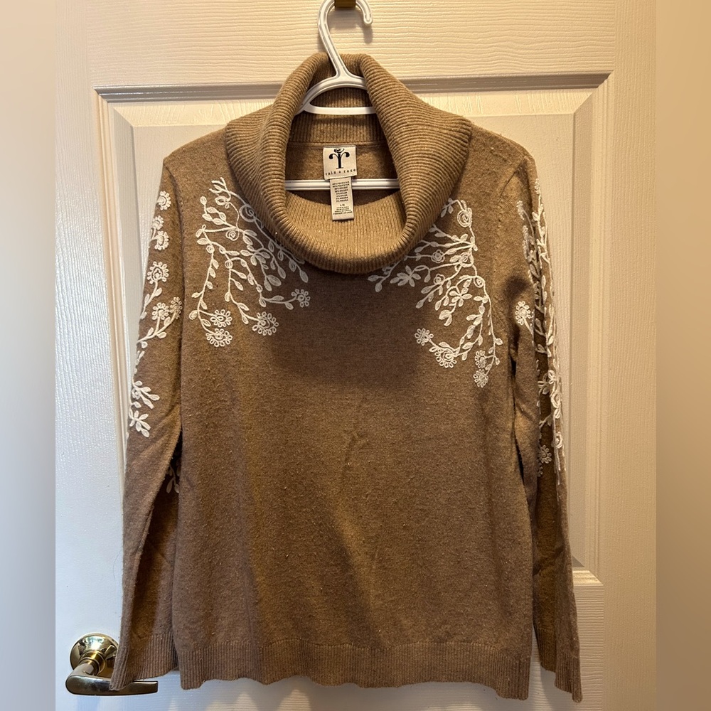 Embroidered turtleneck sweater